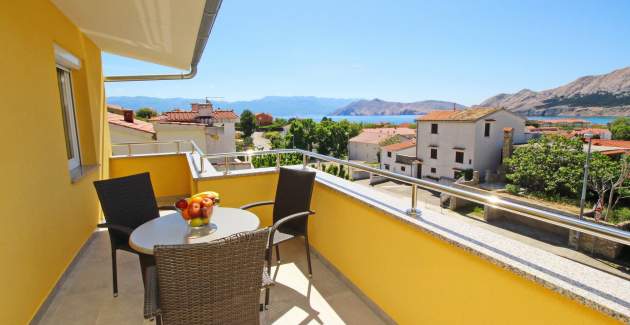 Charmantes Apartment Brnić Nr.7 - mit Balkon und Meerblick