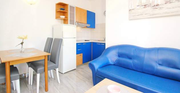 Charming Apartment Brnic No.5 - with Balcony