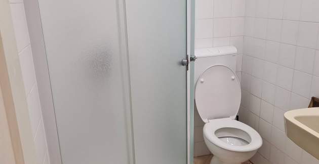Apartment Bugi PRIZ - im Erdgeschoss, mit Terrasse