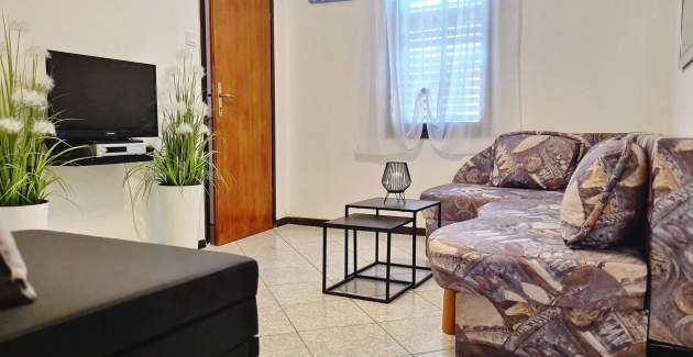 Apartment Bugi VRH - mit Meerblick