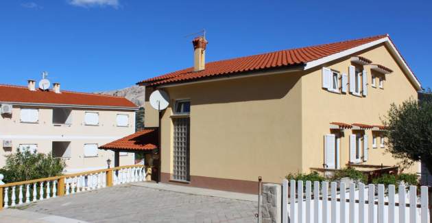 Capic Z2 - Apartment mit Balkon und Parkplatz, 300 m vom Strand entfernt