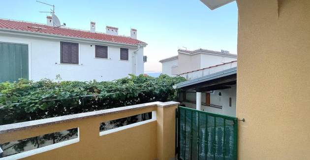 Capic Z2 - Apartment mit Balkon und Parkplatz, 300 m vom Strand entfernt
