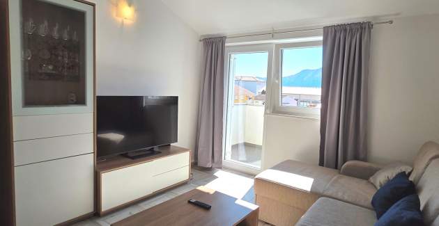 Apartment Cugalj – mit Balkon, im 2. Stock, 300 m vom Strand