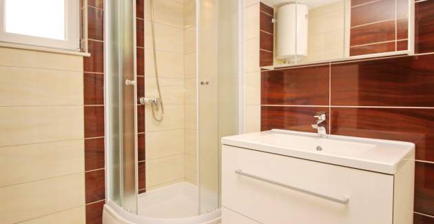 Apartment Vasilic – mit Terrasse, 300 m vom Strand entfernt