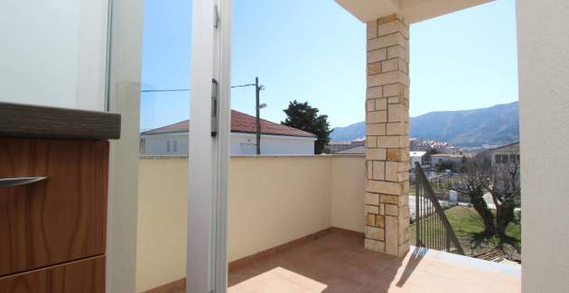 Zimmer Dekanic Nr.3 – mit Minikühlschrank und Balkon