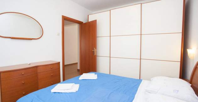 Apartment Dekanic D. – im Erdgeschoss, mit Terrasse