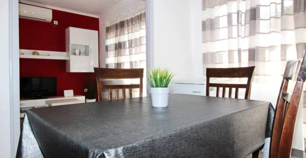 Apartment Mihaela – 350 m vom Strand