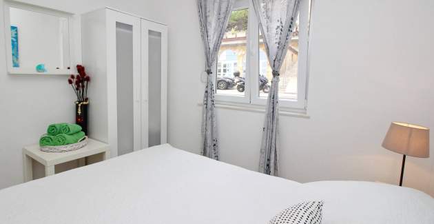 Apartment Fantov Nr.1 – mit Terrasse, 250 m vom Strand
