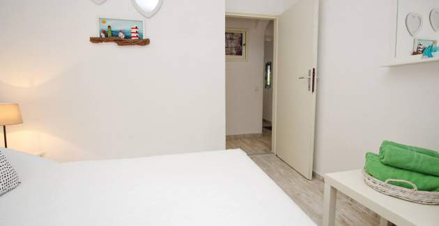 Apartment Fantov Nr.1 – mit Terrasse, 250 m vom Strand