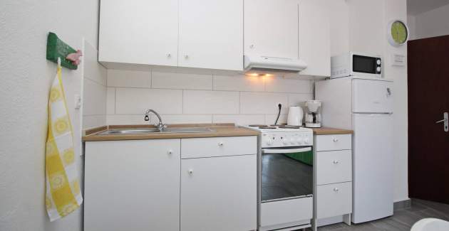 Apartment Fantov Nr.3 – mit großem Balkon, 250 m vom Strand