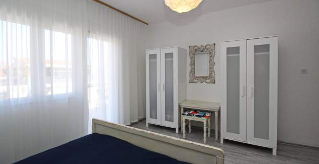 Apartment Fantov Nr.3 – mit großem Balkon, 250 m vom Strand