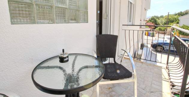 Room Fantov - 250 m from the Beach