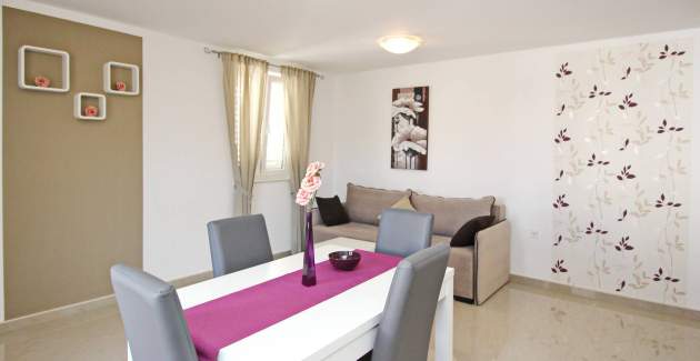 Apartment Gorica 2 Nr.5 – mit Balkon und Pool
