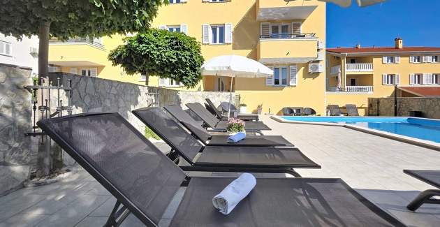 Apartman Gorica 2 br.6 – s balkonom i bazenom