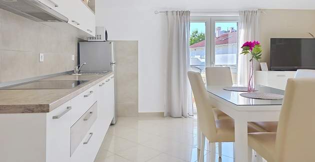 Appartamento Gorica 2 n.8 – con balcone e piscina