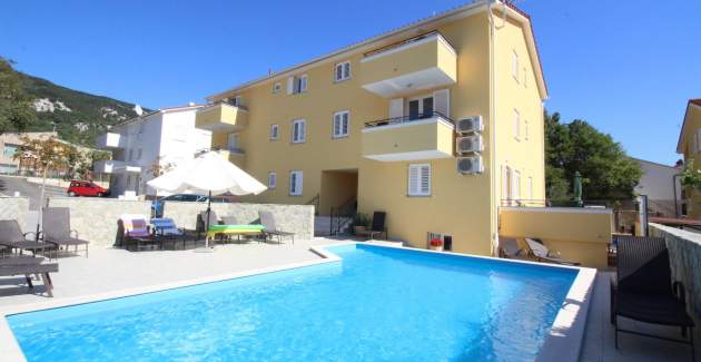 Apartment Gorica 2 Nr.8 – mit Balkon und Pool
