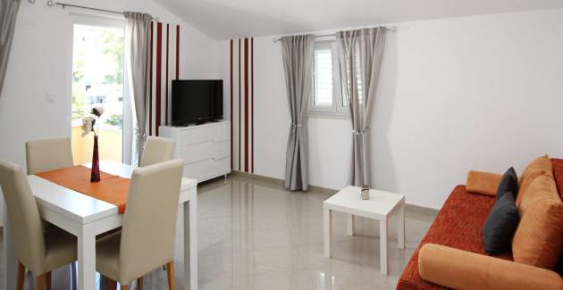 Apartment Gorica 2 Nr.9 – mit Balkon und Pool