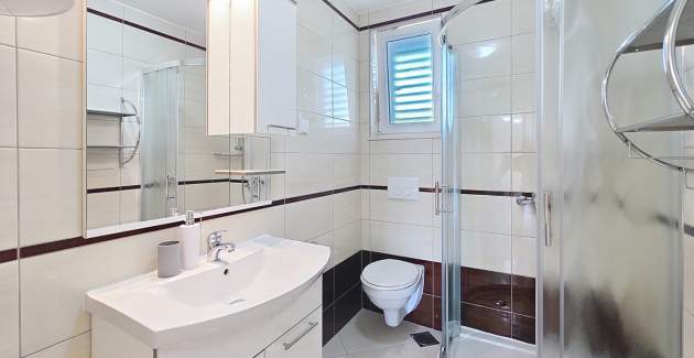 Apartman Gorica 2 br.4 – s balkonom i bazenom