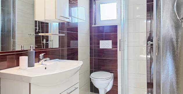 Apartman Gorica 2 br.7 – s balkonom i bazenom