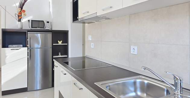 Apartman Gorica 2 br.7 – s balkonom i bazenom