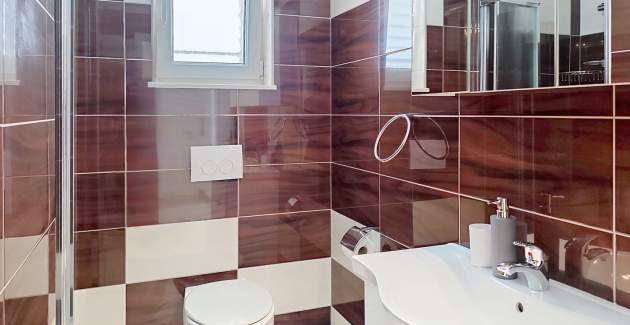 Apartman Gorica 2 br.7 – s balkonom i bazenom