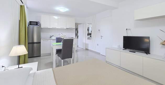 Apartment Gorica 2 Nr.10 – mit Pool, im Untergeschoss