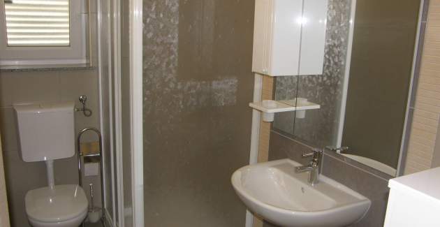 Apartment Hrabric A2 – mit Balkon und Parkplatz
