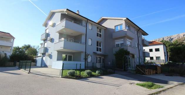 Apartment Hrabric A2 – mit Balkon und Parkplatz