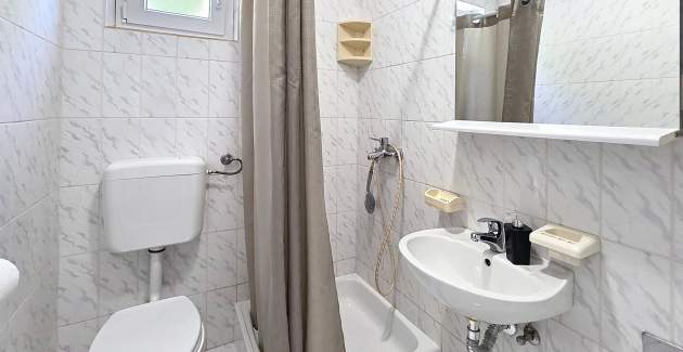 Apartment Karamarko – mit großem Balkon