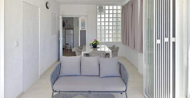 Apartment Karamarko – mit großem Balkon