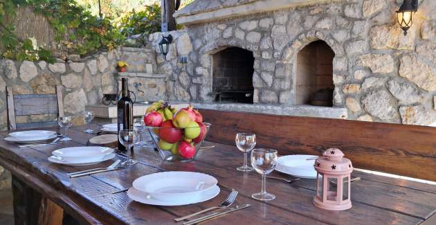 Ferienhaus Katarinini Dvori – mit privatem Pool