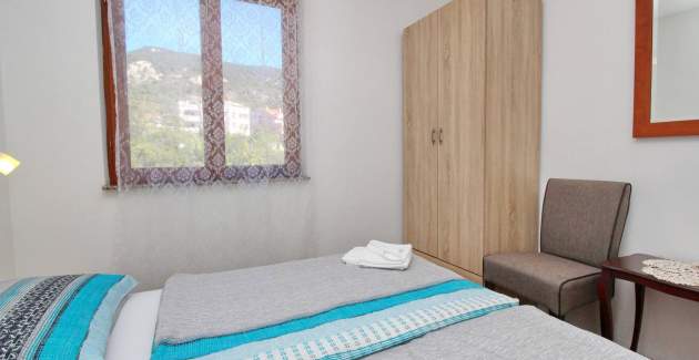 Apartment Kucar No.2 – mit Balkon, 350 m vom Strand entfernt