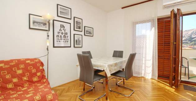 Apartment Kucar No.2 – mit Balkon, 350 m vom Strand entfernt