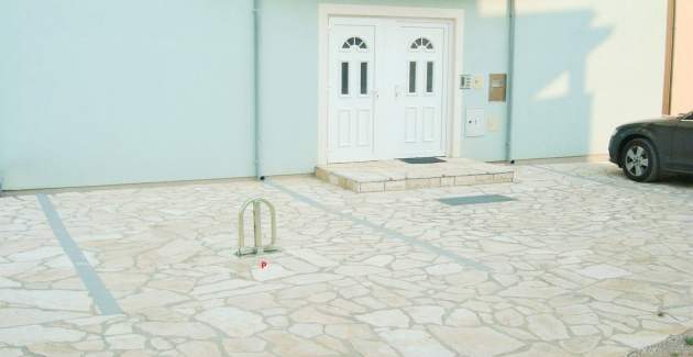 Apartment Lavendel - with Balcony, 250 m from the Beach