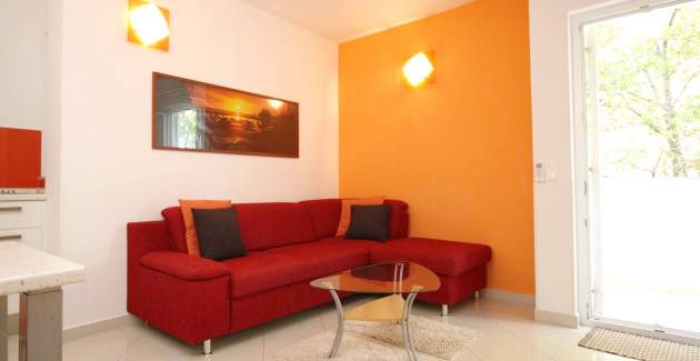 Apartment Krleza – mit großer, überdachter Terrasse