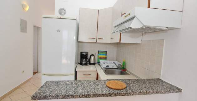 Apartment Lovincic No.7 – mit Meerblick, 200 m vom Strand entfernt