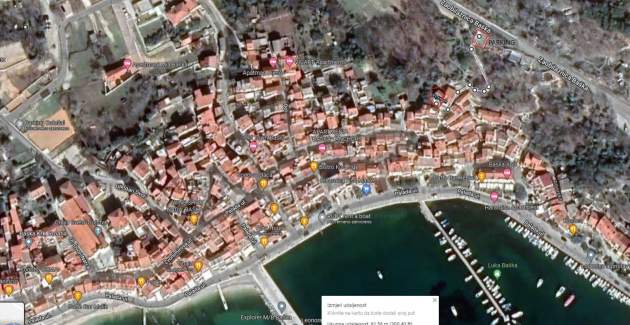 Studioapartment Meratti – im alten Teil von Baška, 200 m vom Strand entfernt
