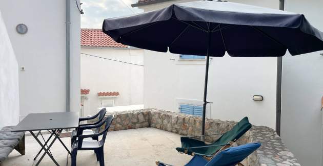 Studioapartment Meratti – im alten Teil von Baška, 200 m vom Strand entfernt