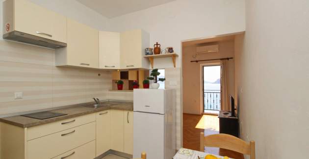 Studioapartment Mihovil – in der Nähe des Strandes, mit Meerblick