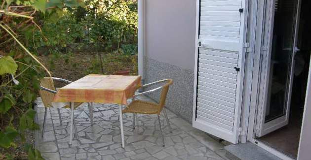 Klassisches Apartment Gabrijela 2 – für 2 Personen, mit Terrasse
