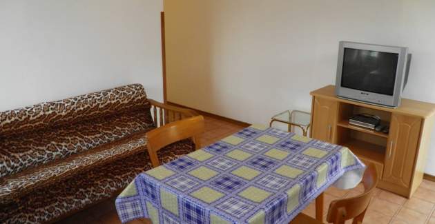 Klassisches Apartment Gabrijela 2 – für 2 Personen, mit Terrasse