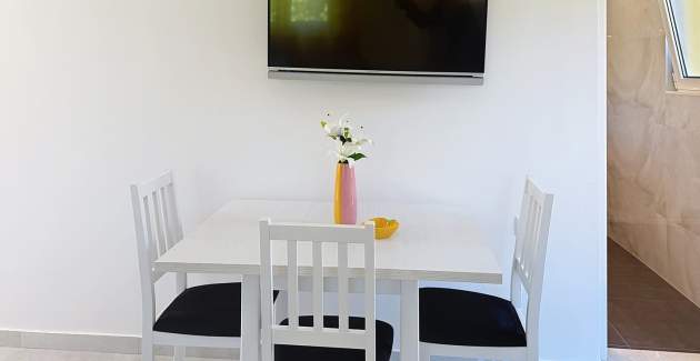 Šarmantan apartman Gabrijela 2 – za 2 osobe, s terasom