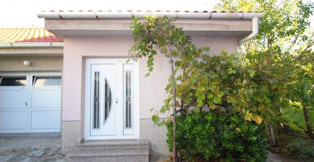 Klassisches Apartment Gabrijela 2 – für 2 Personen, mit Terrasse