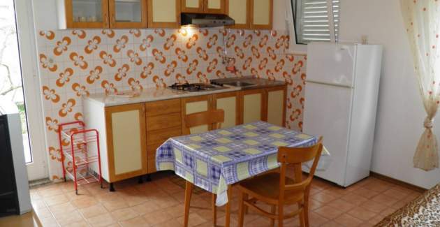 Klassisches Apartment Gabrijela 2 – für 2 Personen, mit Terrasse