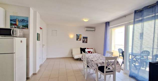 Apartment Pavlakovic - mit Balkon und Parkplatz