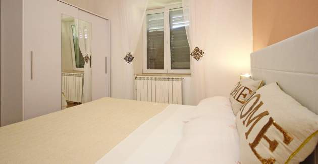 Apartment Lana priz - in der Nähe des Zentrums und des Strandes