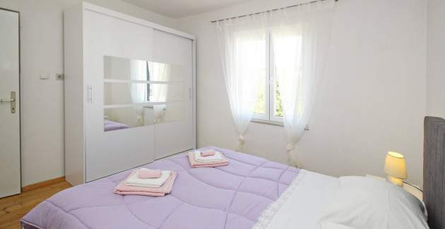 Apartment Lara K1 – in der Nähe des Zentrums und des Strandes