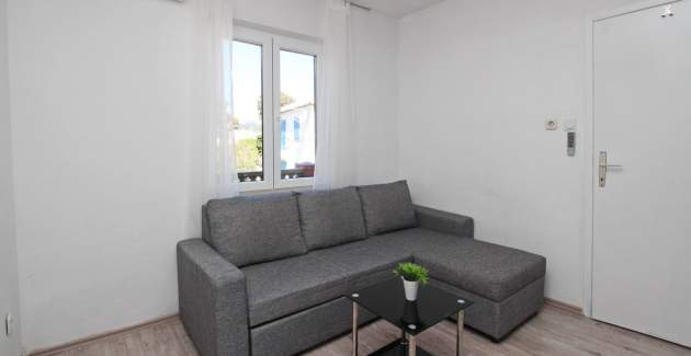 Apartment Lara K1 – in der Nähe des Zentrums und des Strandes
