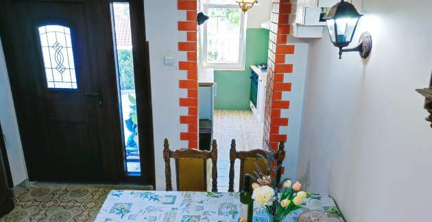 Apartment Radojevic – auf zwei Etagen, mit Parkplatz