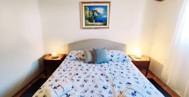 Apartment Radojevic – auf zwei Etagen, mit Parkplatz